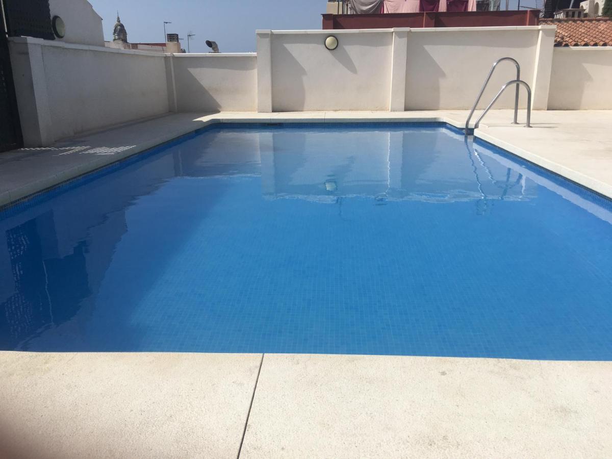 Апартаменти Pool And Garage Old Town Малага Екстер'єр фото